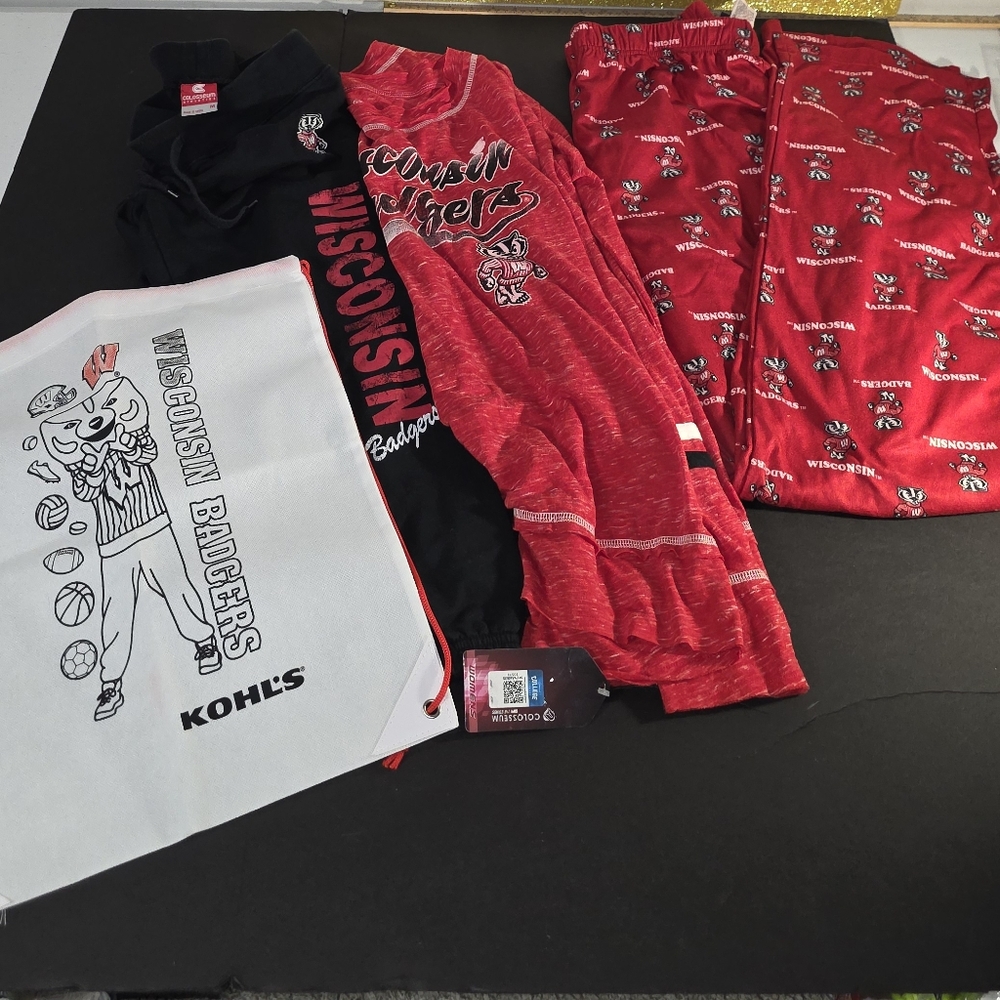 Wisconsin Badgers Ultimate Girl Fan Game Day Colosseum Top NWT+ Joggers PJ's